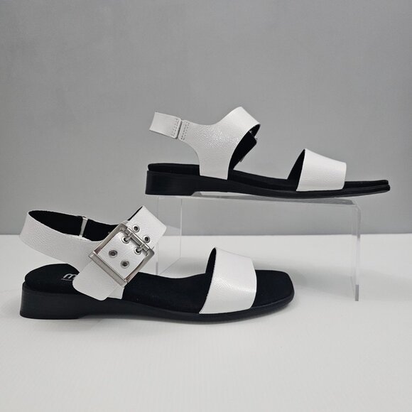 NEW Munro Meena Sandal Womens 9.5 White Patent Leather Comfort Cushioned Walking - Picture 3 of 14